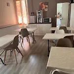 Central Otel