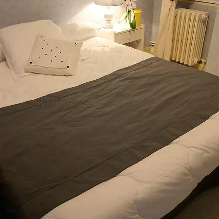 Отель Central Ньор