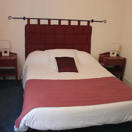 Central Отель Ньор