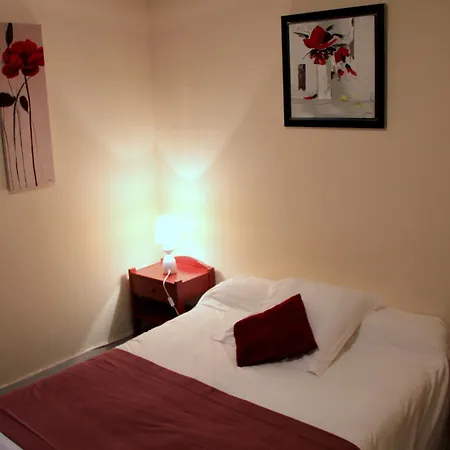 Отель Central Ньор