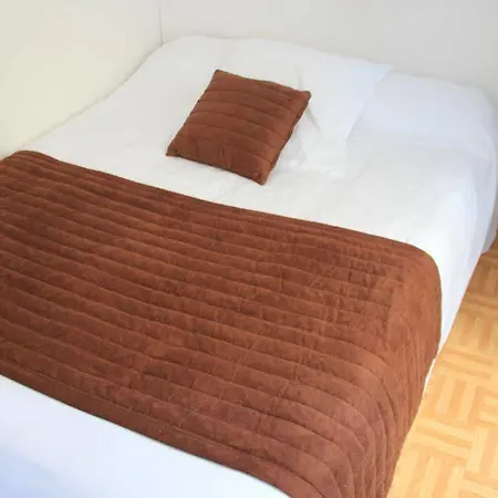 Central Отель Ньор