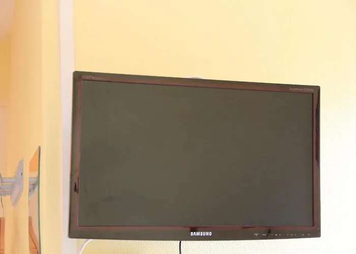 מלון Central ניורט